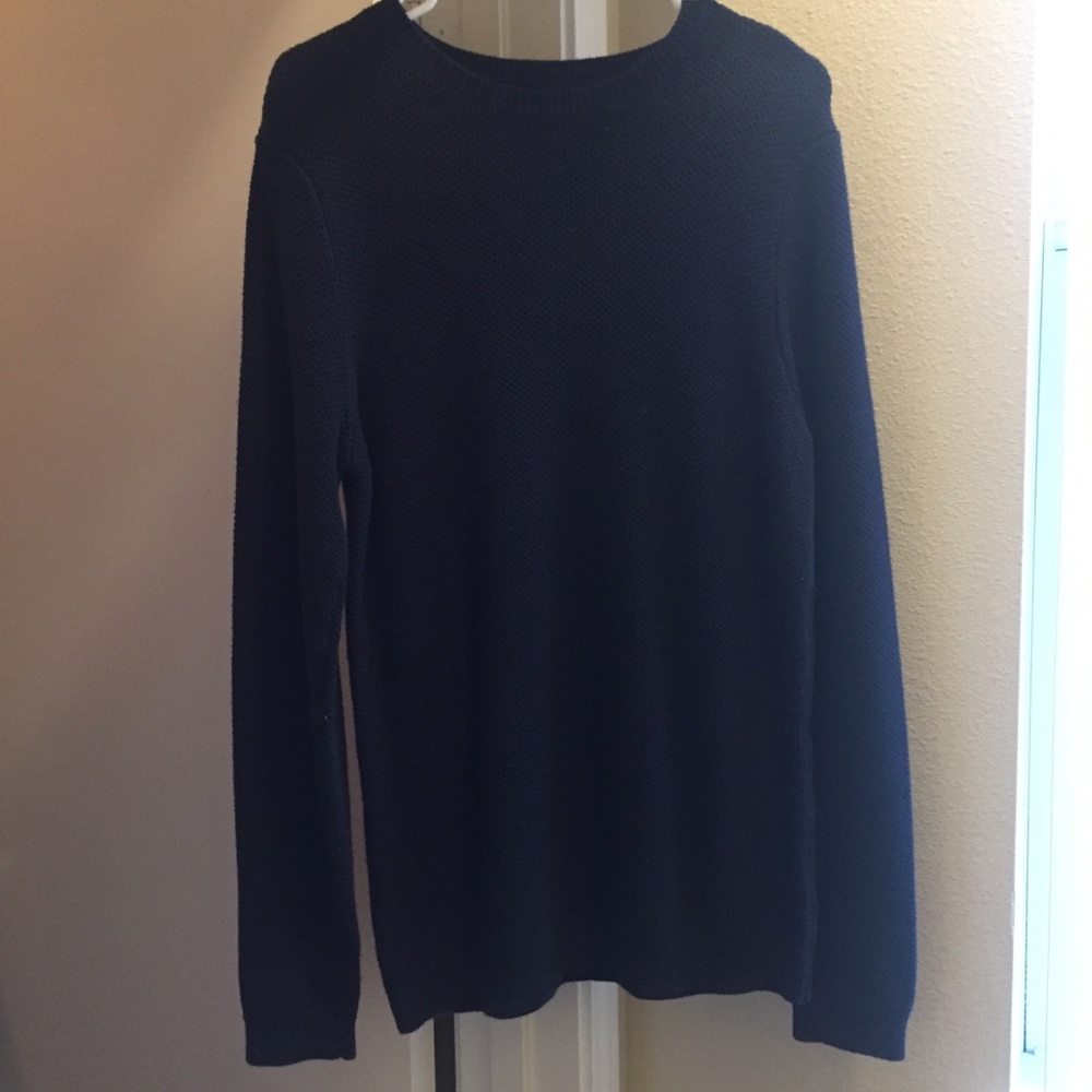 Dark blue sweater